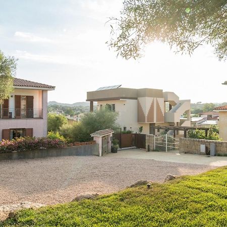Villa Ilma Luxury Rooms Arzachena Bagian luar foto