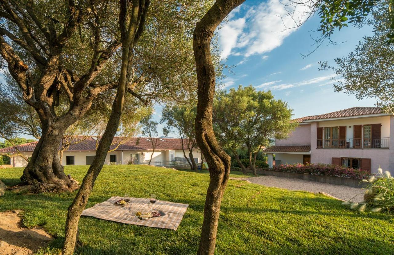Villa Ilma Luxury Rooms Arzachena Bagian luar foto